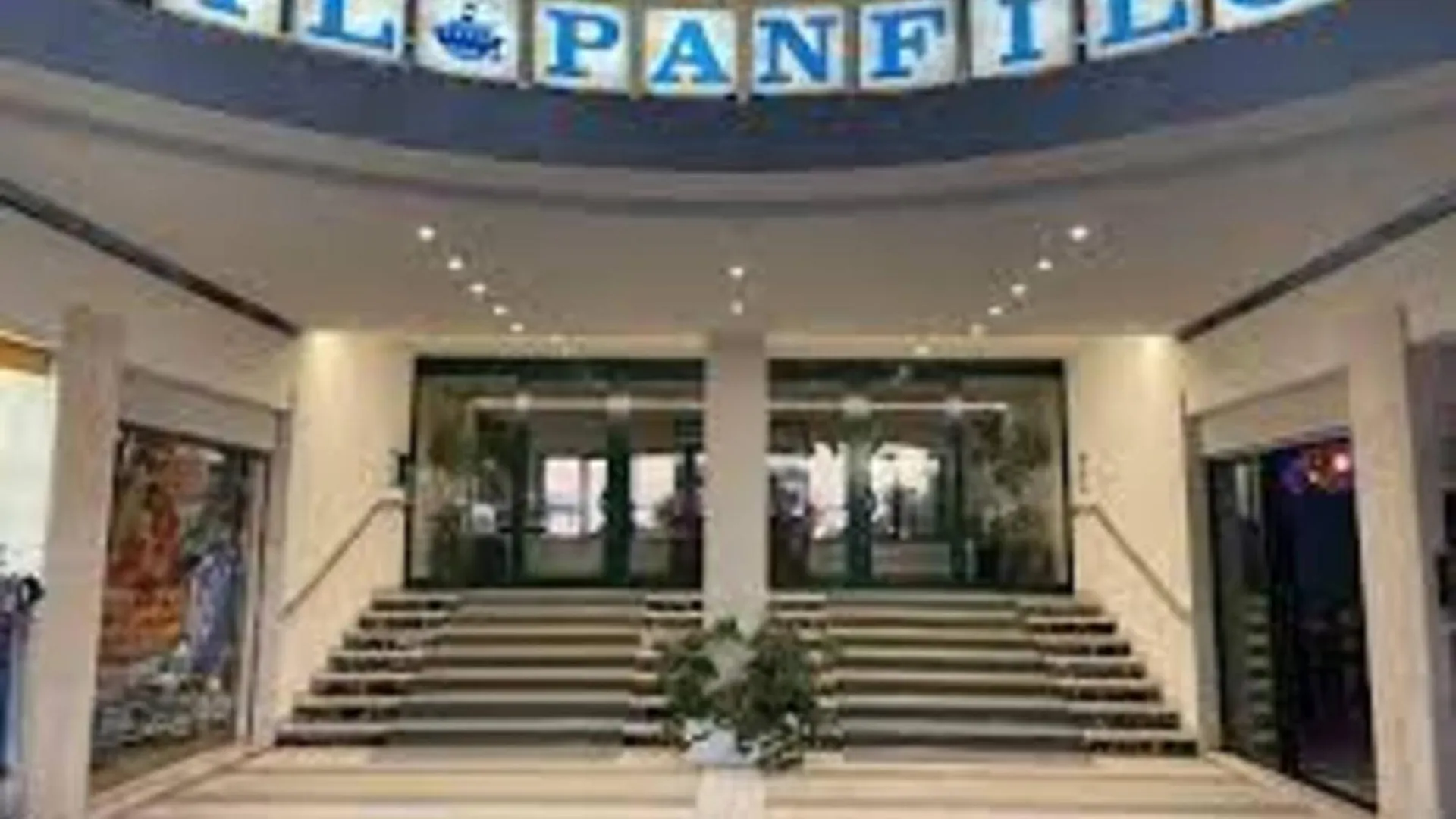 Residence Il Panfilo Sul Mare ليدو دي يسولو